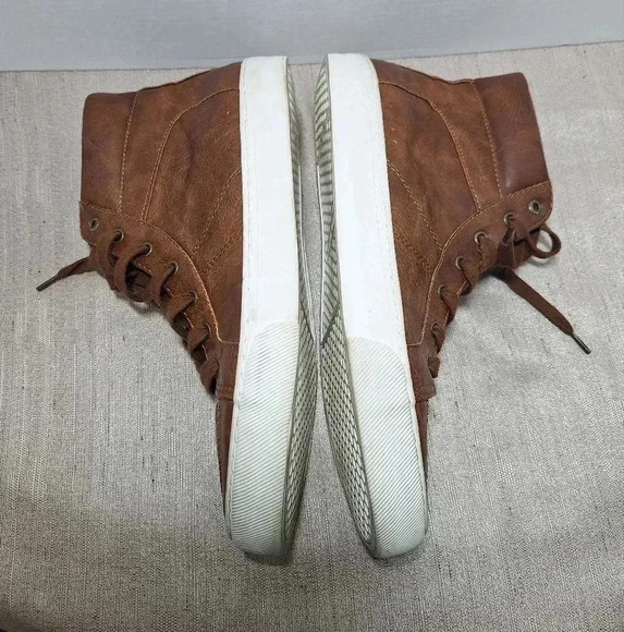 Old Navy Mens High Top Sneaker Cognac Shoes 8 Brown Upper Leather Lace Up 1994 - Picture 8 of 16